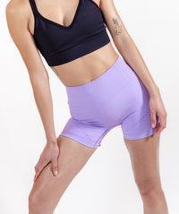 Short BIO Elemental Lupino